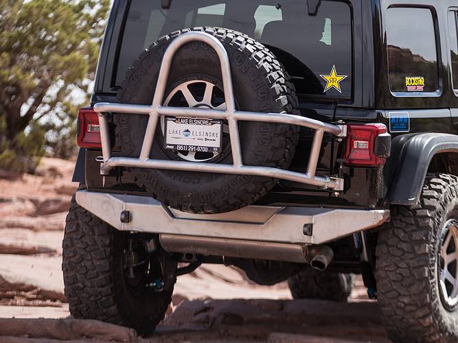 Бампер задний алюминиевый для Jeep JL от GenRight