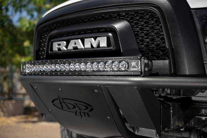 Изогнутая LED-фара RIGID Radiance Curved 40″ с желтой подсветкой