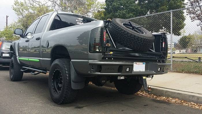 Задний бампер для Dodge Ram 2500/3500 серия Dimple R 
