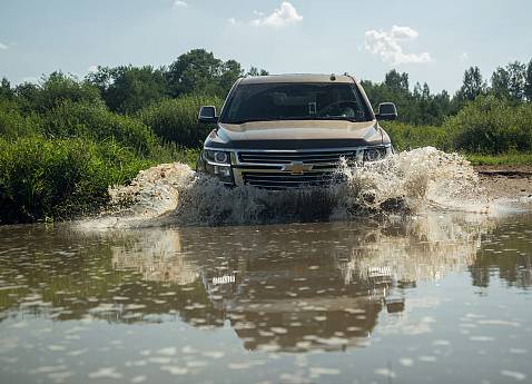 Тест-драйв Chevrolet Tahoe с прицепом