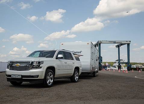 Тест-драйв Chevrolet Tahoe с прицепом