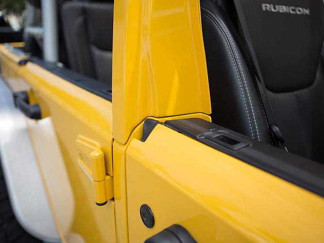 Кронштейны для центральных стоек Jeep Wrangler JKU 2007-2017