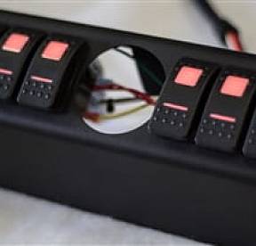 JK Switch Panel 6 Switch W/2-1/16 Inch Diameter Empty Gauge Hole 07-08 Wrangler JK Blue sPOD